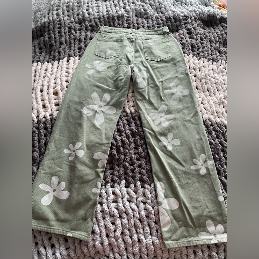 Shein Jeans - Picture 2 of 2